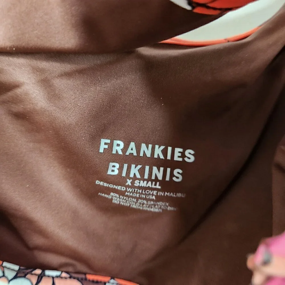 FRANKIES BIKINIS Syd Floral One Shoulder Bikini Top